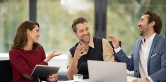 Валютный ниндзя: как мониторинг обменников поможет вам победить курс